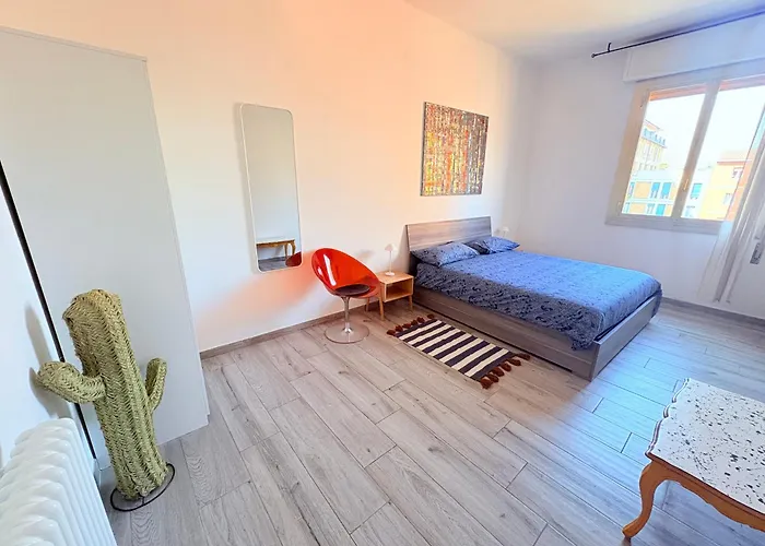 Botanical Bed and breakfast 4*